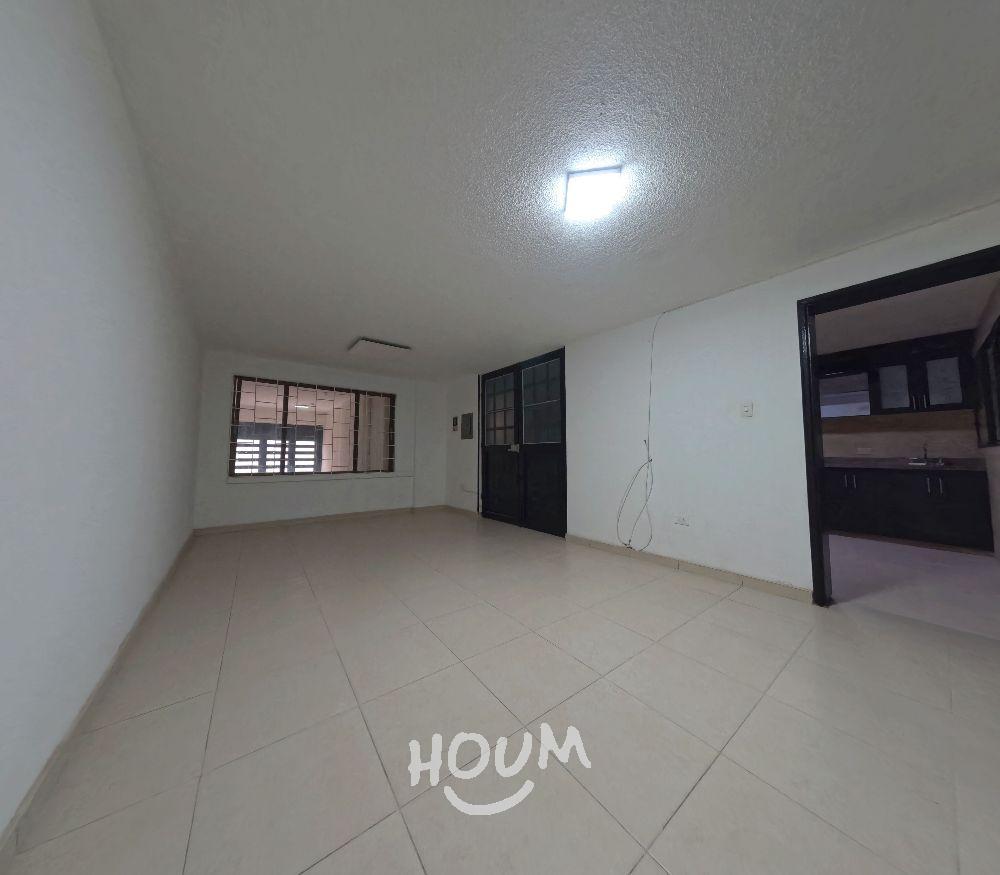 Apartamento de 2 alcobas en venta en El Condado, Bogotá, 72 m² · foto 2 de 13