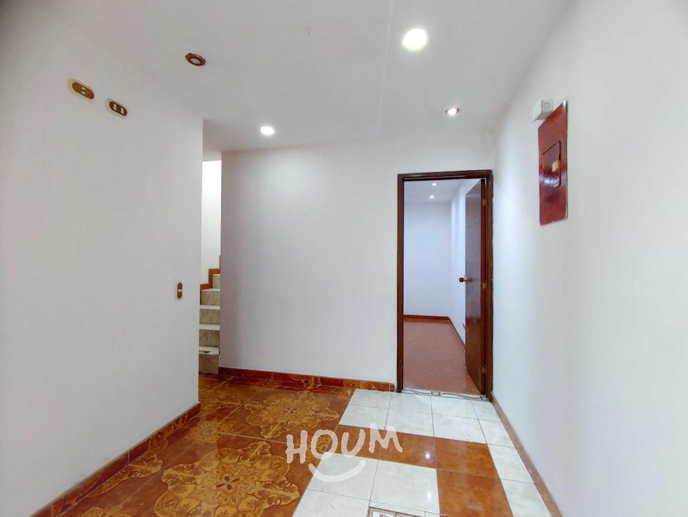 Casa de 5 alcobas en venta en Cofradía, Modelia, Bogotá, 197 m² · foto 2 de 24