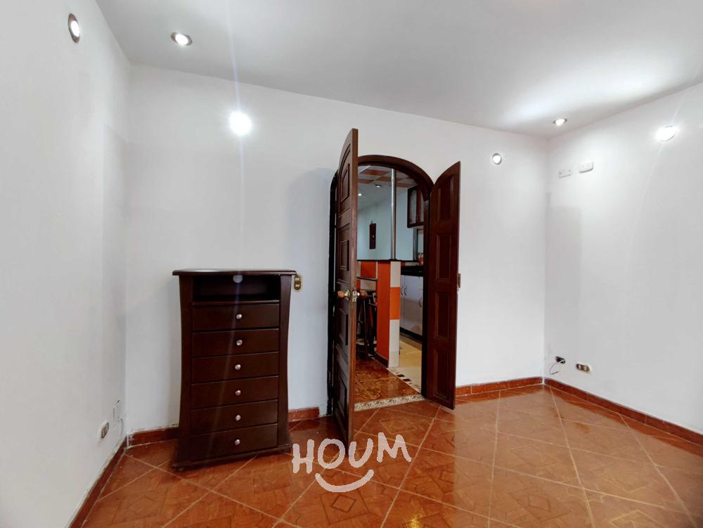 Casa de 5 alcobas en venta en Cofradía, Modelia, Bogotá, 197 m² · foto 21 de 24