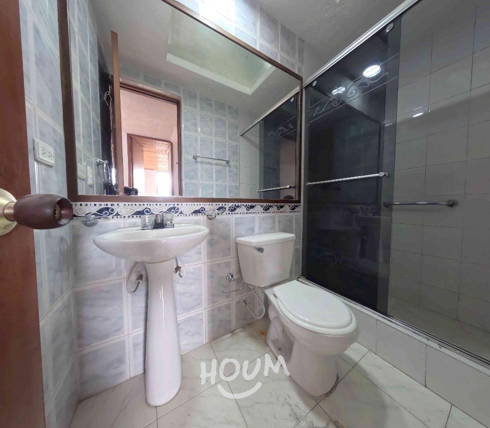 Apartamento de 4 alcobas en arriendo en Marsella, Bogotá, 91 m² · foto 10 de 24