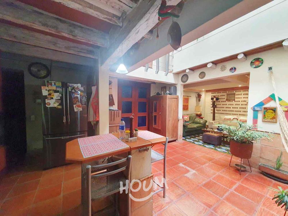 Casa de 8 alcobas en venta en La Concordia, Bogotá, 192 m² · foto 12 de 24