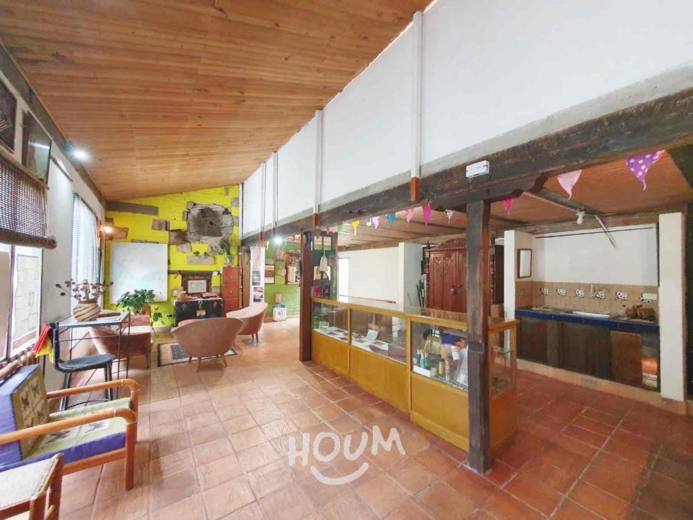 Casa de 8 alcobas en venta en La Concordia, Bogotá, 192 m² · foto 8 de 24