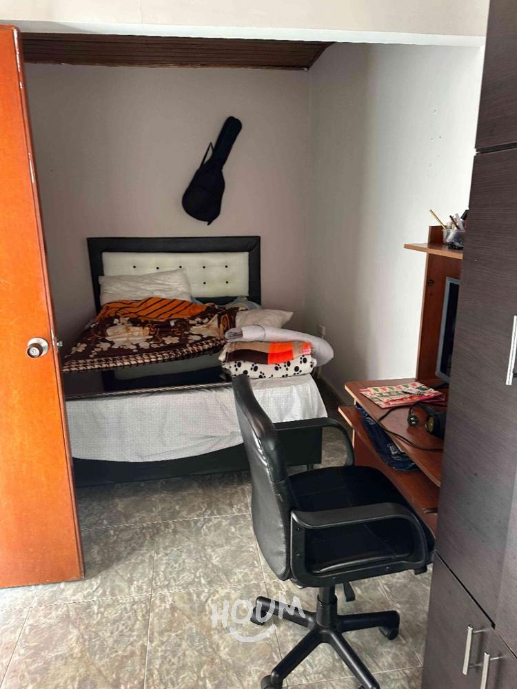 Casa en venta en La Perla, Bogotá · foto 5 de 18