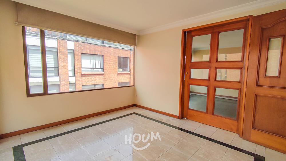 Apartamento en venta en Chicó Norte Iii, Bogotá · foto 2 de 24