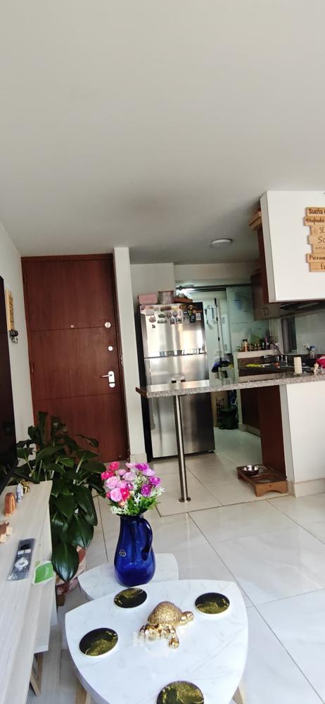 Apartamento de 3 alcobas en venta en Nuevo Techo, Kennedy Central, Bogotá, 59 m² · foto 4 de 19