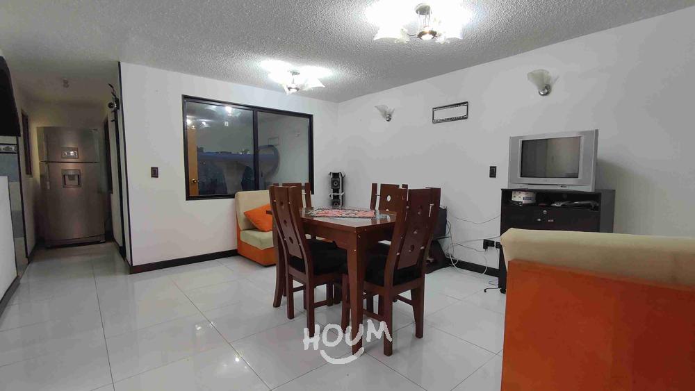 Casa en venta en Prados De Santa Barbara, Bogotá · foto 7 de 24