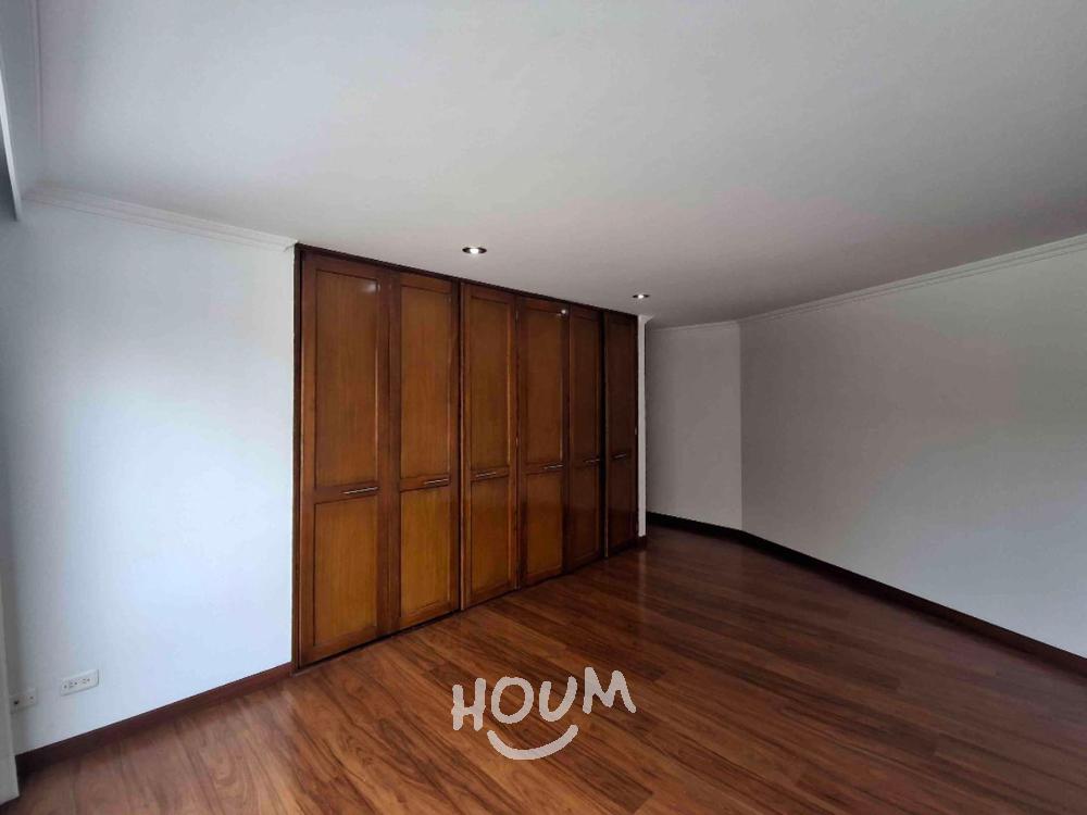 Apartamento de 3 alcobas en venta en El Recreo De Los Frailes, Bogotá, 131 m² · foto 10 de 24