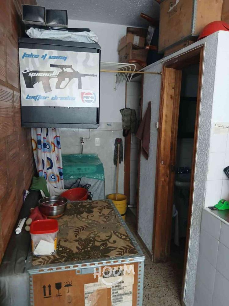 Casa de 9 alcobas en venta en Holanda, Bogotá, 78 m² · foto 14 de 24