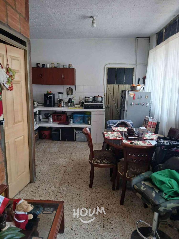 Casa de 9 alcobas en venta en Holanda, Bogotá, 78 m² · foto 15 de 24