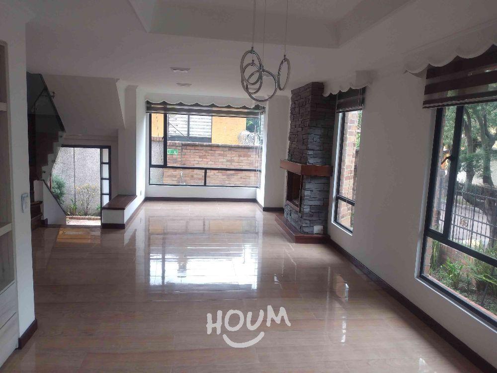 Casa de 5 alcobas en venta en Tarragona, Bogotá, 162 m² · foto 8 de 24