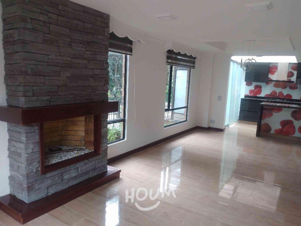 Casa de 5 alcobas en venta en Tarragona, Bogotá, 162 m² · foto 12 de 24