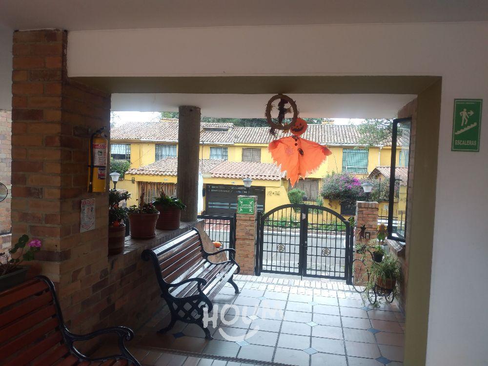 Casa de 5 alcobas en venta en Tarragona, Bogotá, 162 m² · foto 6 de 24