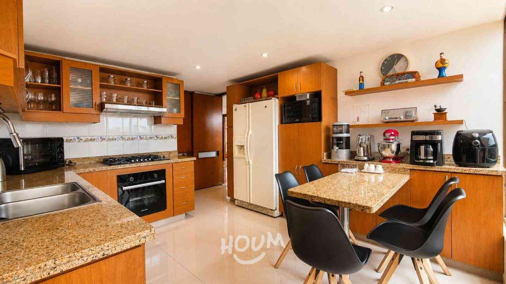 Apartamento de 4 alcobas en venta en Las Delicias Del Carmen, Bogotá, 265 m² · foto 8 de 24
