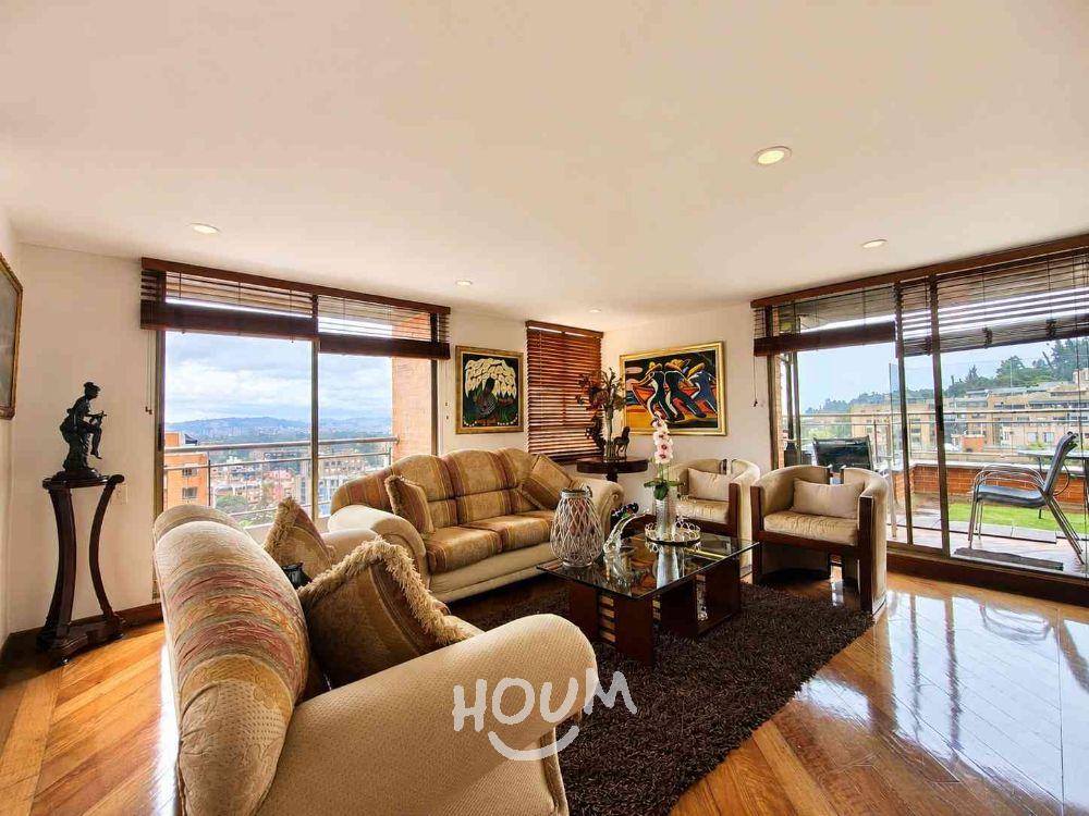 Apartamento de 4 alcobas en venta en Las Delicias Del Carmen, Bogotá, 265 m² · foto 2 de 24