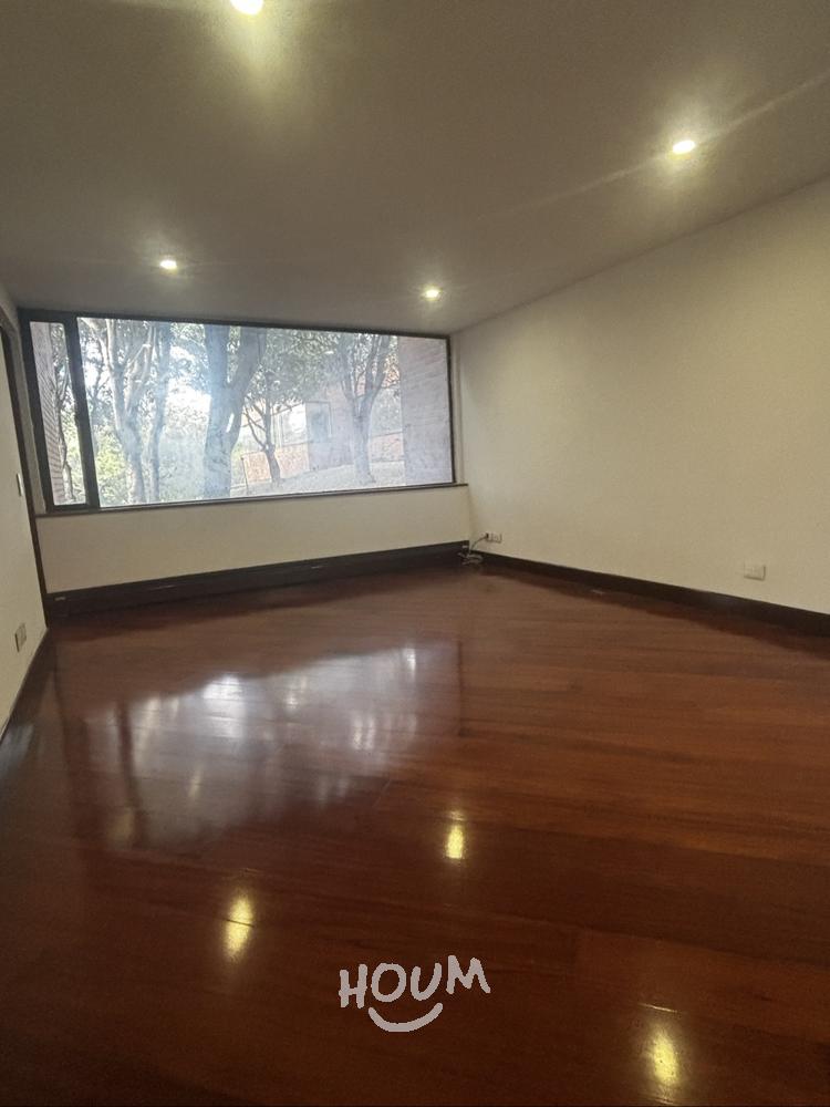 Apartamento de 3 alcobas en venta en Quimran, Bogotá, 330 m² · foto 18 de 24
