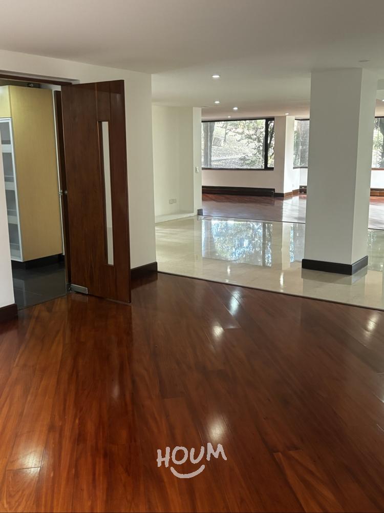 Apartamento de 3 alcobas en venta en Quimran, Bogotá, 330 m² · foto 3 de 24
