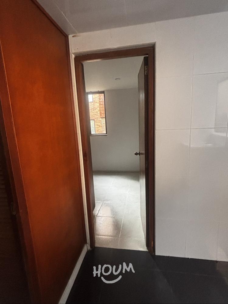 Apartamento de 3 alcobas en venta en Quimran, Bogotá, 330 m² · foto 10 de 24
