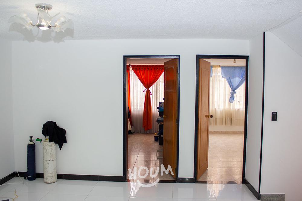 Casa en venta en Villa Maria, Bogotá · foto 2 de 23