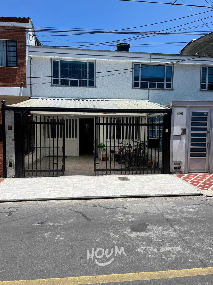 Casa de 4 alcobas en venta en San Ignacio, Santa Cecilia, Bogotá, 186 m² · foto 3 de 22