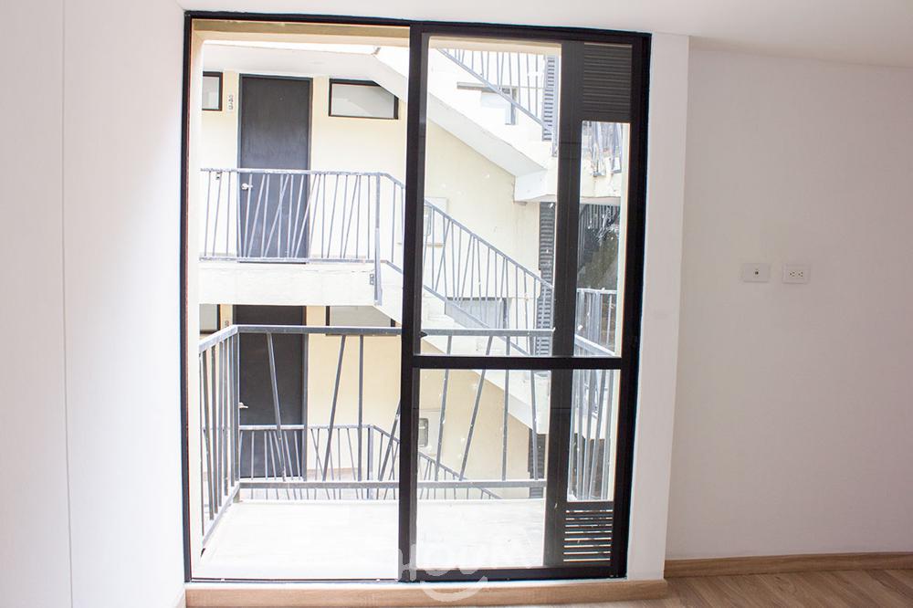 Apartamento de 1 alcoba en venta en Las Aguas, Bogotá, 37 m² · foto 3 de 19