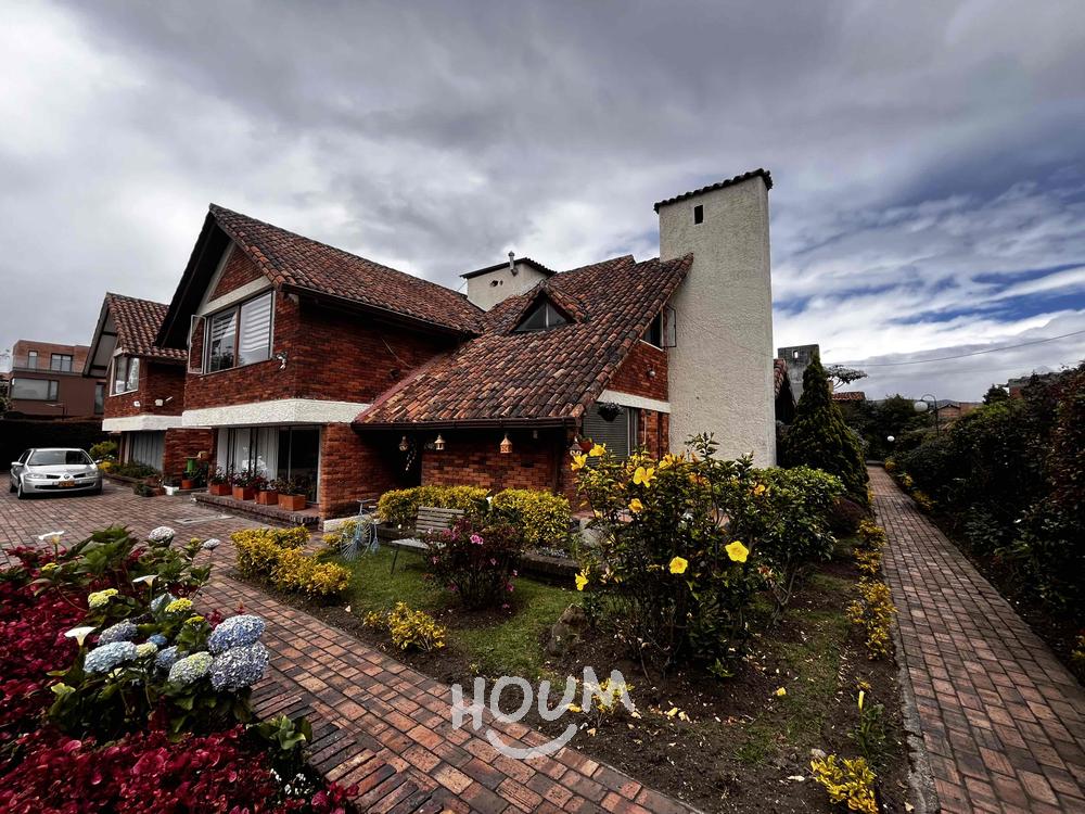 Casa de 4 alcobas en venta en San Jose De Bavaria, Bogotá, 243 m² · foto 6 de 24