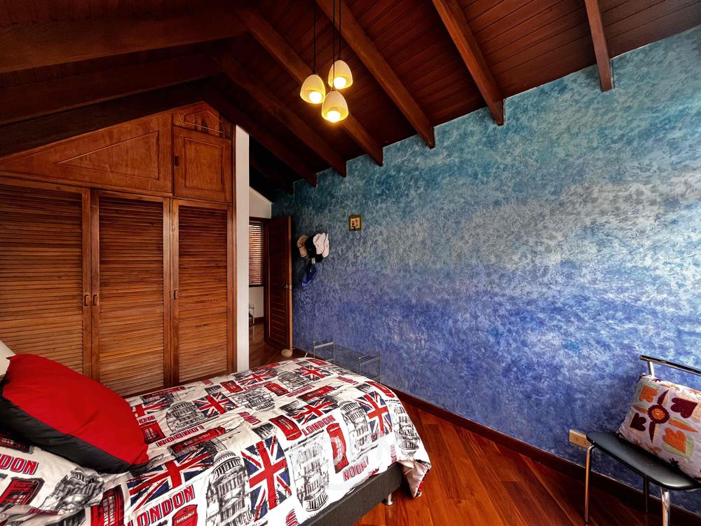 Casa de 4 alcobas en venta en San Jose De Bavaria, Bogotá, 243 m² · foto 7 de 24