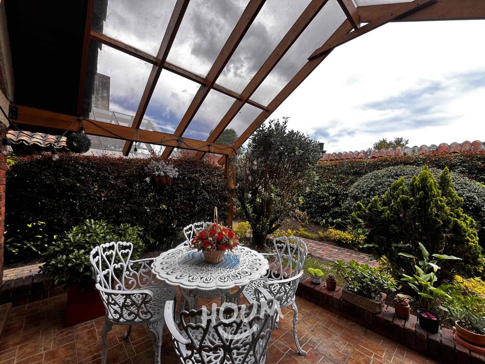 Casa de 4 alcobas en venta en San Jose De Bavaria, Bogotá, 243 m² · foto 5 de 24