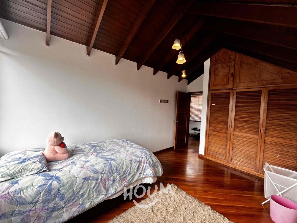 Casa de 4 alcobas en venta en San Jose De Bavaria, Bogotá, 243 m² · foto 16 de 24