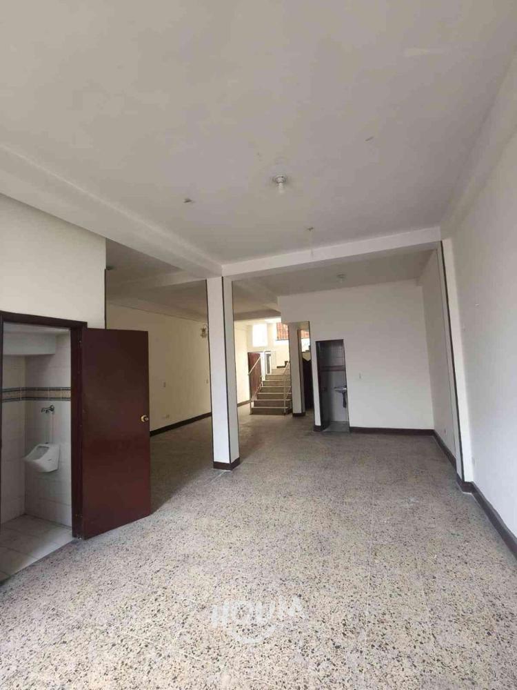 Casa en venta en La Campina, Bogotá · foto 3 de 24