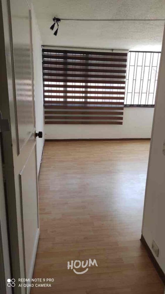 Casa de 5 alcobas en venta en Niza, Bogotá, 290 m² · foto 11 de 24