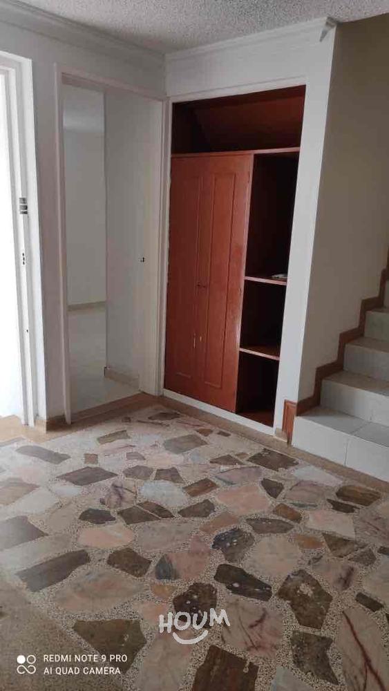 Casa de 5 alcobas en venta en Niza, Bogotá, 290 m² · foto 10 de 24