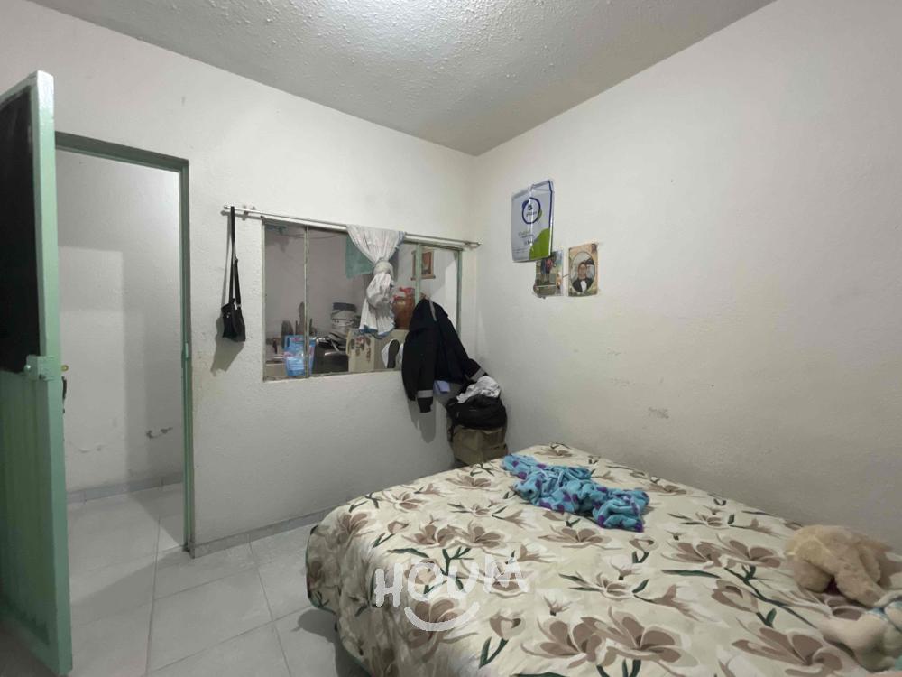Casa de 9 alcobas en venta en Zona 8, Bogotá, 281 m² · foto 11 de 24