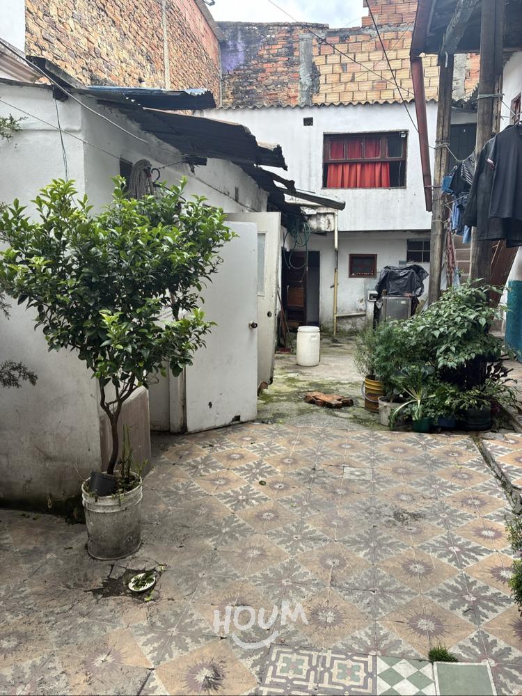 Casa de 7 alcobas en venta en Belen, Bogotá, 98 m² · foto 2 de 20