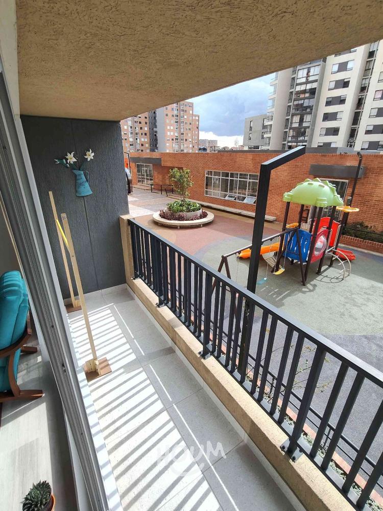 Apartamento de 4 alcobas en venta en Gran Granada, Bogotá, 90 m² · foto 5 de 24