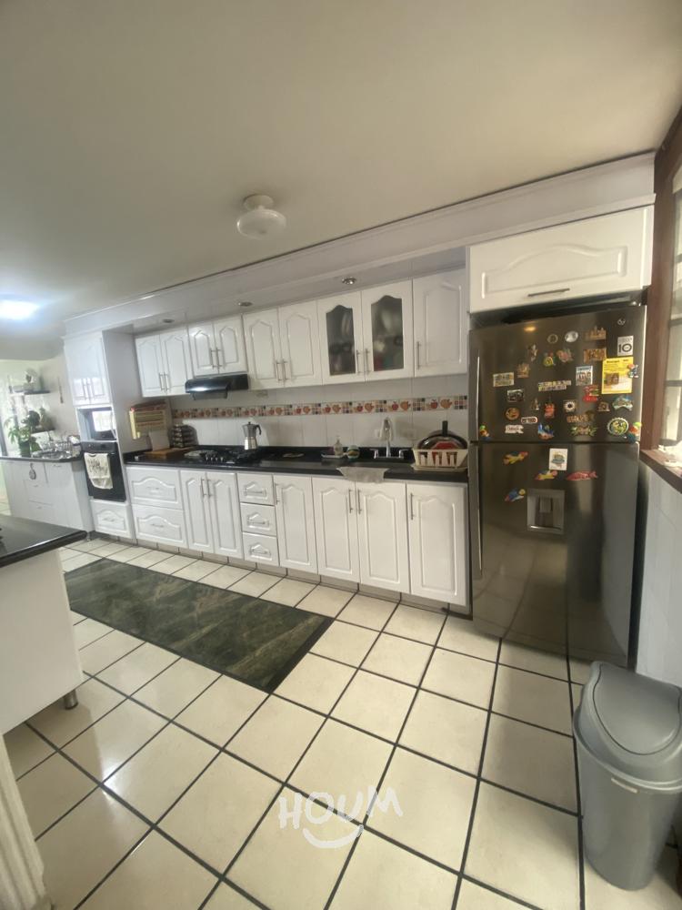 Apartamento de 3 alcobas en venta en Normandía Occidental, Santa Cecilia, Bogotá, 252 m² · foto 6 de 11