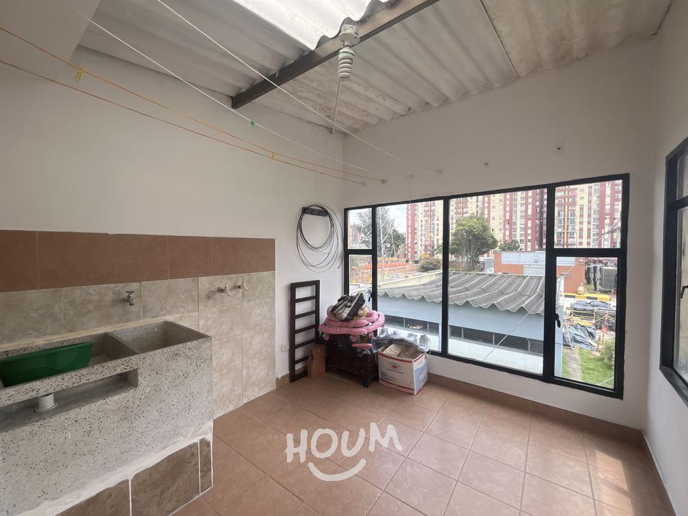 Casa de 6 alcobas en venta en Villa Inés, Ciudad Montes, Bogotá, 112 m² · foto 2 de 24