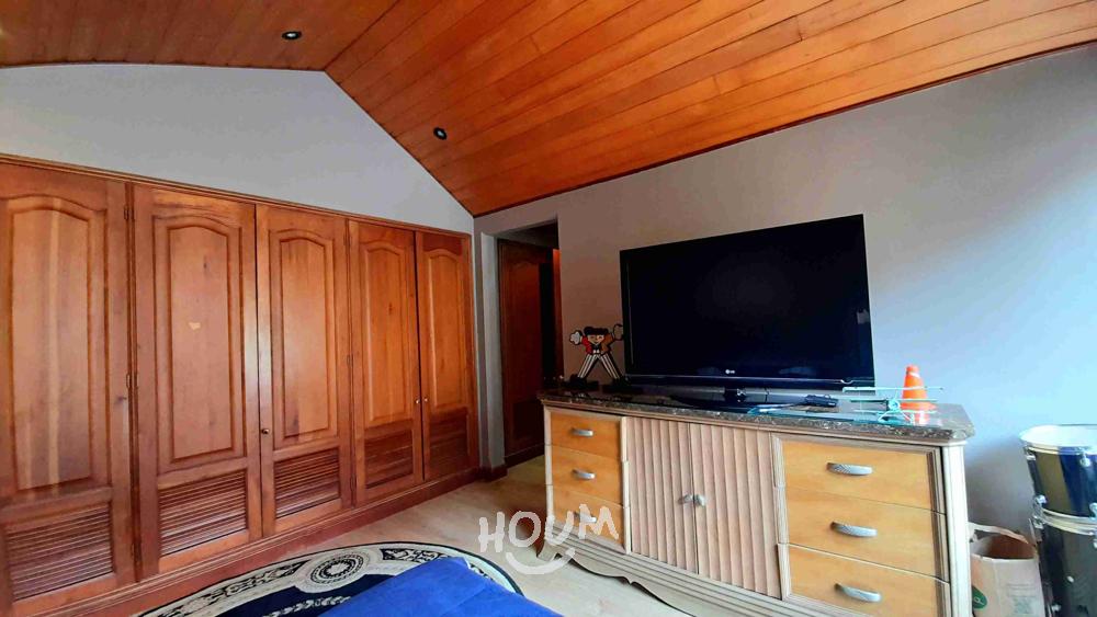 Casa de 4 alcobas en venta en Hunza, Bogotá, 321 m² · foto 15 de 24
