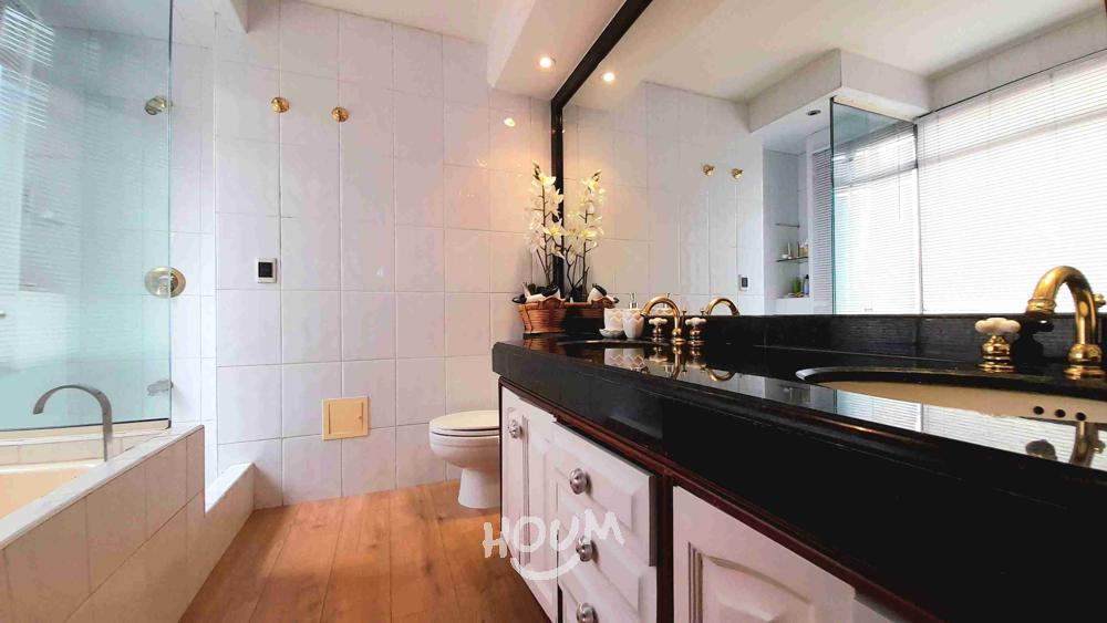 Casa de 4 alcobas en venta en Hunza, Bogotá, 321 m² · foto 10 de 24