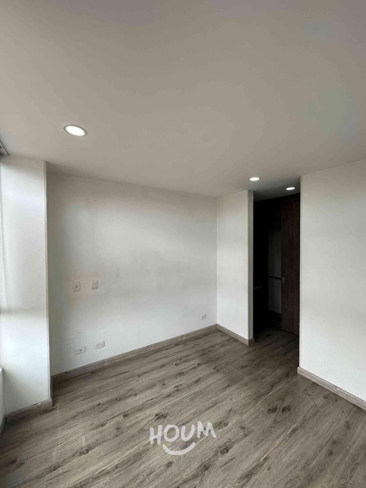 Apartamento de 1 alcoba en venta en La Soledad Norte, Bogotá, 32 m² · foto 3 de 11