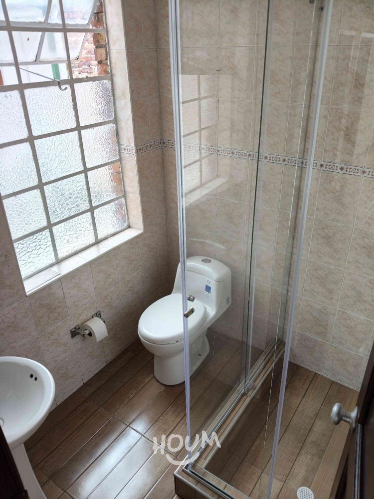 Casa de 6 alcobas en venta en Teusaquillo, Teusaquillo, Bogotá, 249 m² · foto 5 de 24