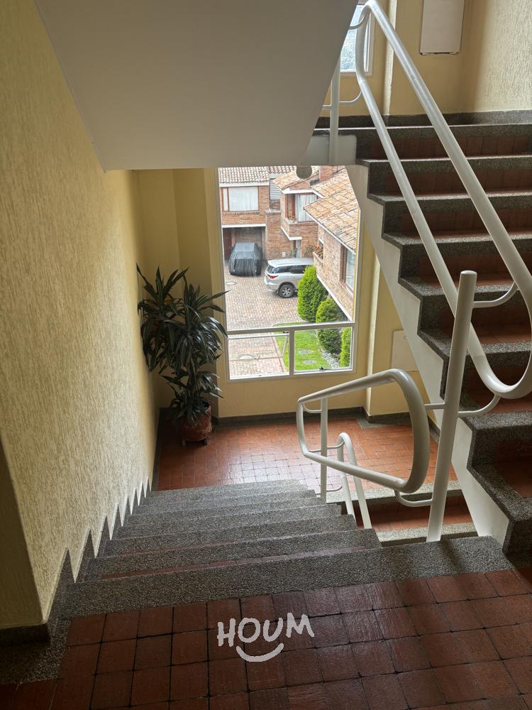 Apartamento de 3 alcobas en venta en Los Cedritos, Bogotá, 69 m² · foto 4 de 20