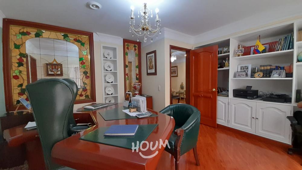 Apartamento de 3 alcobas en venta en Bosques De Pinos, Bogotá, 330 m² · foto 9 de 24