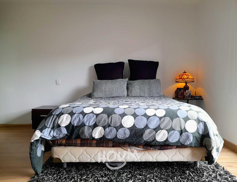 Apartamento de 1 alcoba en venta en Santa Teresa, Bogotá, 38 m² · foto 7 de 18