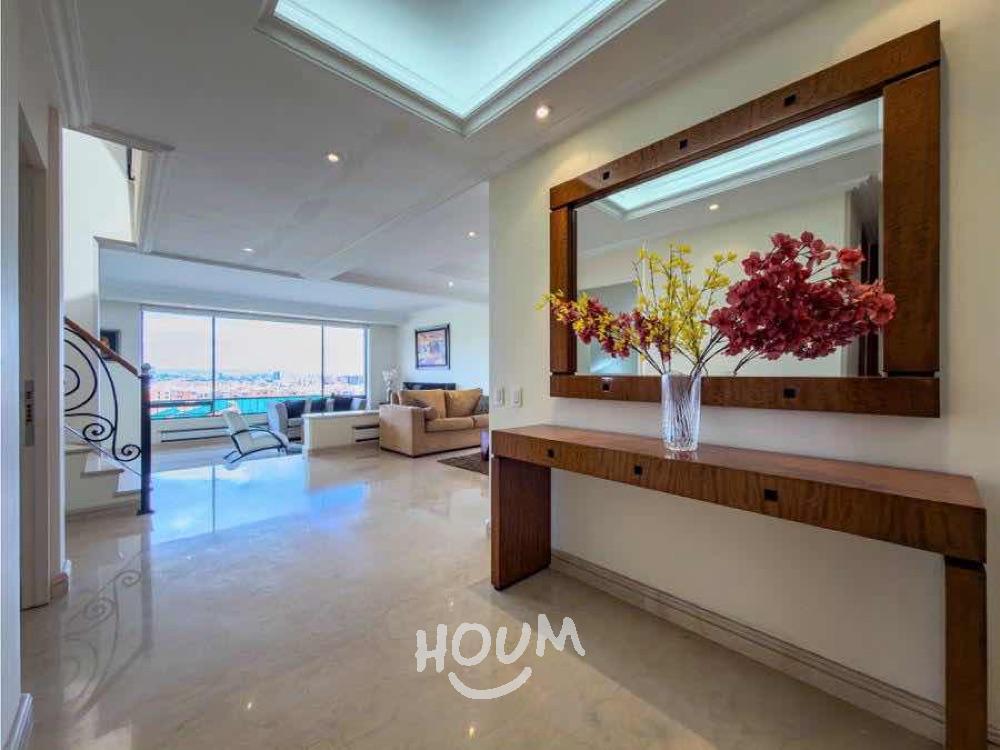 Casa en arriendo en Usaquen, Bogotá · foto 2 de 15