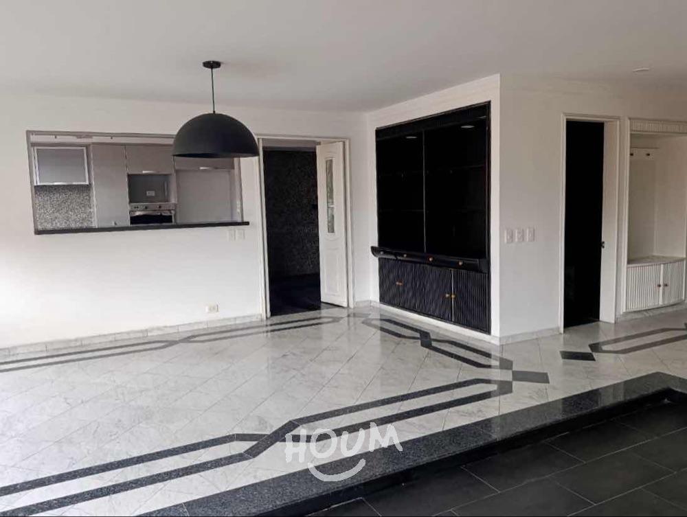 Apartamento de 4 alcobas en venta en La Calleja, Bogotá, 260 m² · foto 2 de 24
