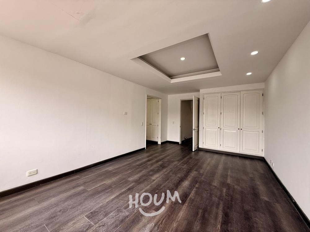 Apartamento de 4 alcobas en venta en La Calleja, Bogotá, 260 m² · foto 17 de 24