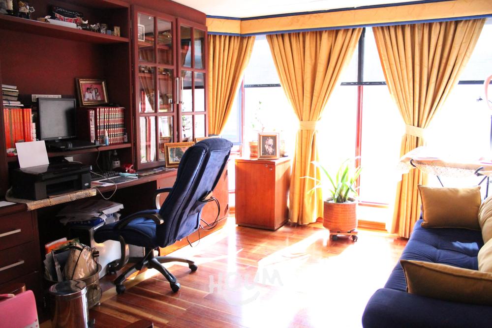 Apartamento de 3 alcobas en venta en Santa Barbara Central, Bogotá, 100 m² · foto 5 de 24