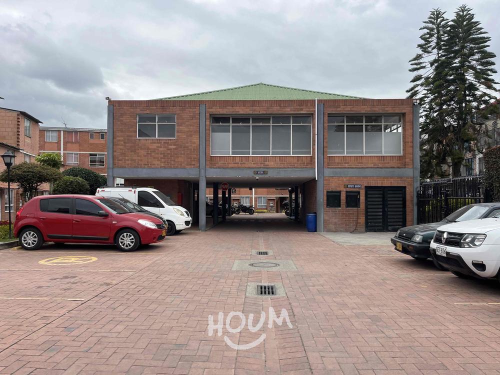 Casa en venta en Almendros Norte, Suba, Bogotá · foto 4 de 14