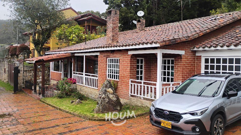 Casa en venta en San Luis, Bogotá · foto 2 de 24