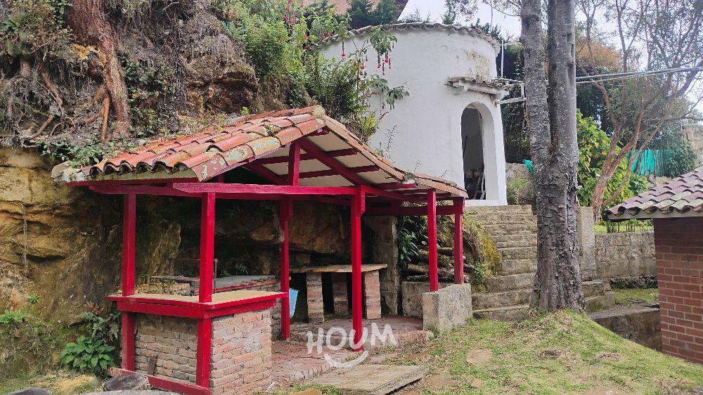 Casa en venta en San Luis, Bogotá · foto 4 de 24